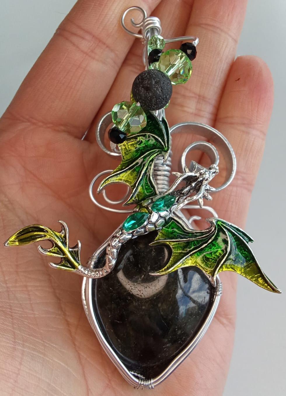 La terre des dragons boutique 1